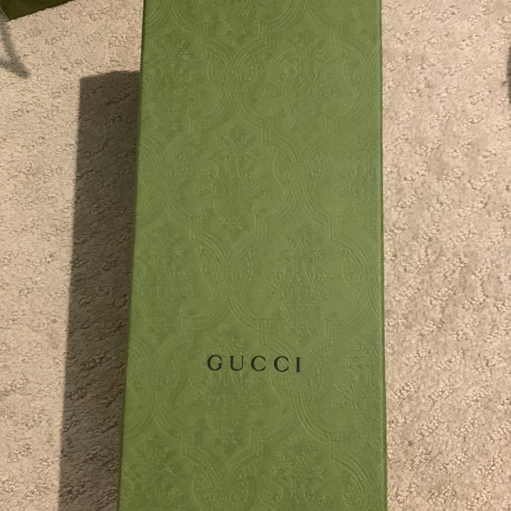 Brand new gucci slides size 8